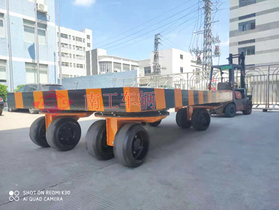 20吨重型乐动(中国)带4个转盘3I.jpg